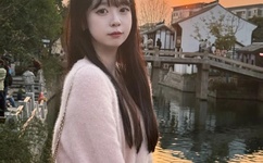 我和隔壁的少妇人妻HD